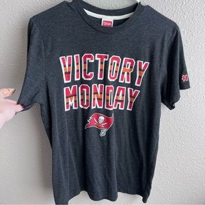 tampa bay buccaneers victory monday shirt
